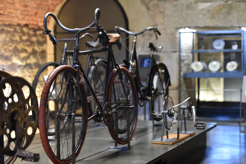 Cycles au Musée d'art et d'industrie à Saint-Étienne