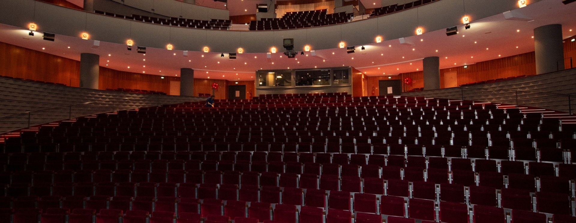 salle d'opéra éclairée