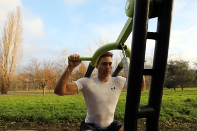 Agrès au parc Jean-Marc