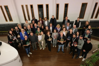 Un groupe de personnes 