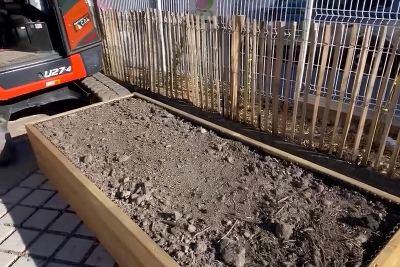 Végétalisation école Berkeley - Agrandir l'image 3 sur 3, fenêtre modale