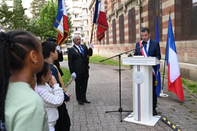 Agrandir l'image 2 sur 2, fenêtre modale