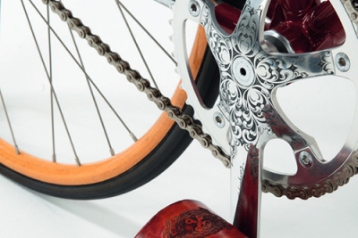 pédale et pignon d'un vélo ancien - Agrandir l'image 6 sur 7, fenêtre modale