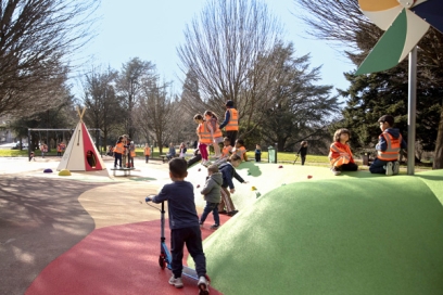 Aire des Télétubbies au parc de l'Europe - Agrandir l'image, fenêtre modale