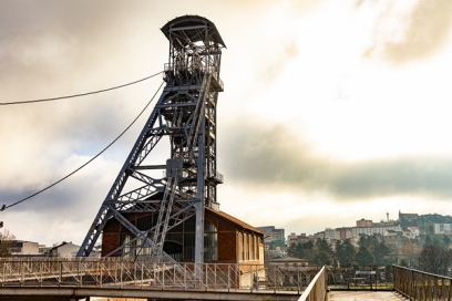 Chevalement d'un puits de mine - Agrandir l'image, fenêtre modale