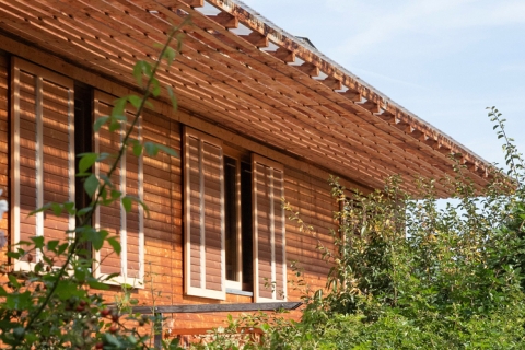 immeuble de logements récents en bois