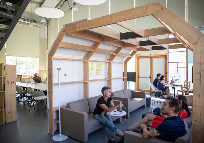 Espace coworking - Le Mixeur - Agrandir l'image, fenêtre modale