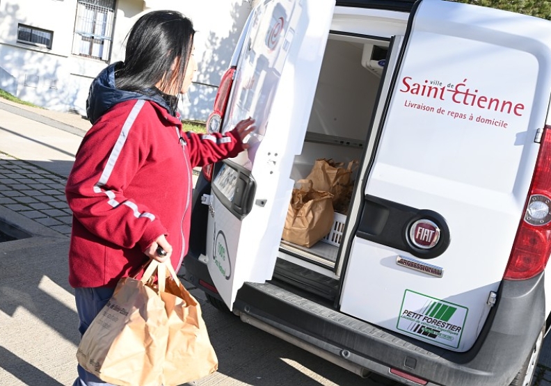 portage de repas à domicile - Agrandir l'image, fenêtre modale
