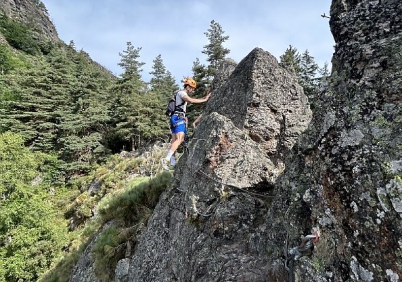 Via-ferrata de Saint-Étienne / Planfoy - Agrandir l'image, fenêtre modale